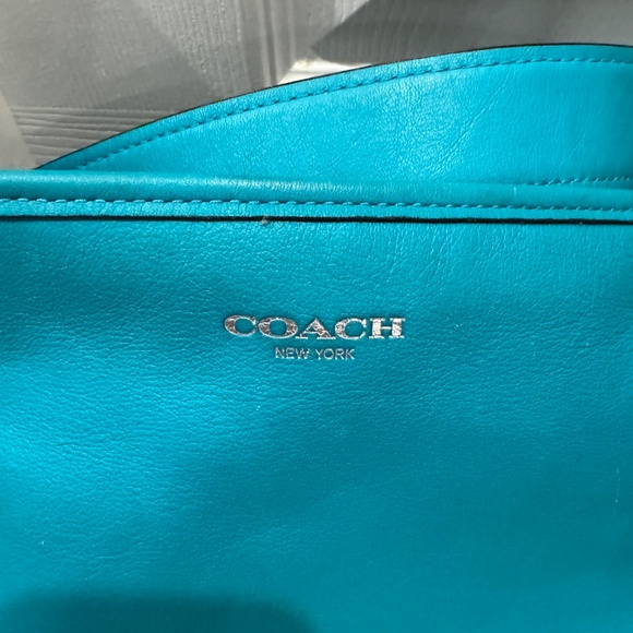 COACH (authentic) Leather Handbag - Picture 8 of 8